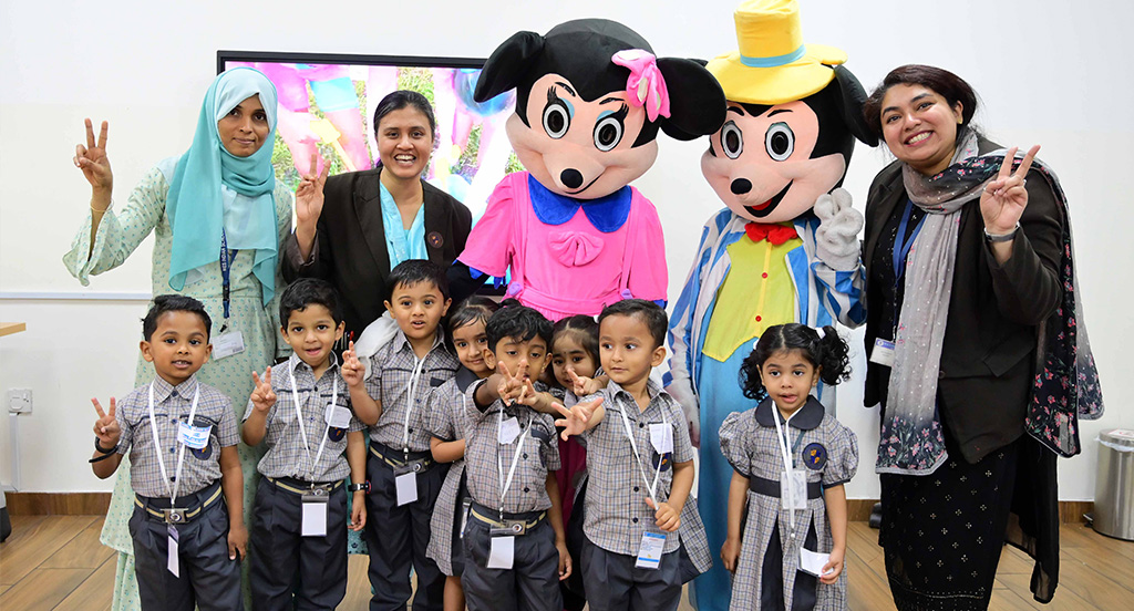 K.G STUDENTS OF M.E.S ATTEND FIRST DAY OF SCHOOLING AMIDST MIRTH AND FUN