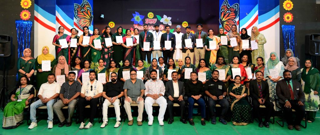 M.E.S TEACHERS HONOURED FOR EXEMPLARY COMMITMENT WITH 100% ATTENDANCE