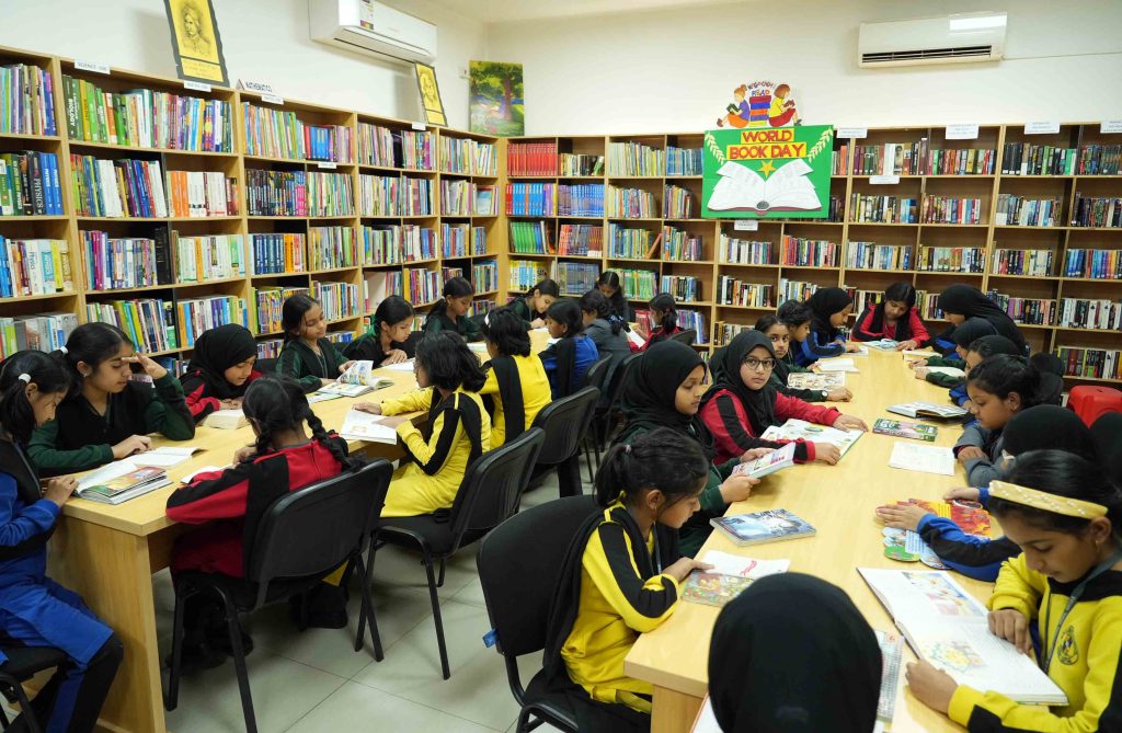 M.E.S. COMMEMORATES WORLD BOOK DAY WITH ENTHUSIASM AND LITERARY FERVOUR