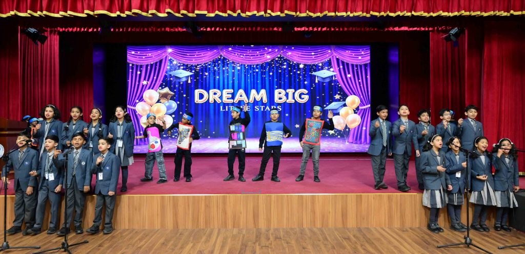 M.E.S JUNIOR SECTION HONOURS ACADEMIC EXCELLENCE AT PHL CEREMONY